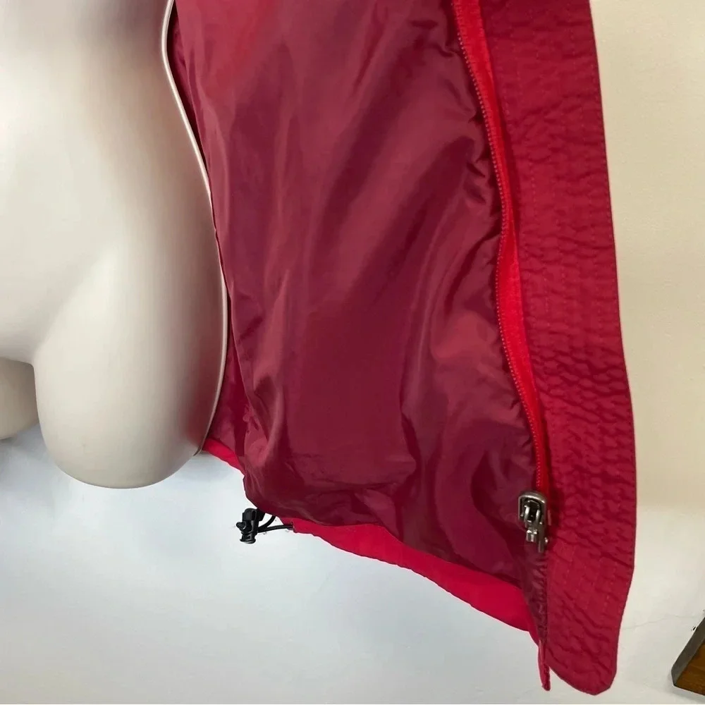 L.L. Bean women’s rain jacket shell lightweight two toned red